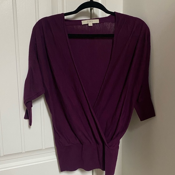 LOFT Purple Top - Picture 2 of 6